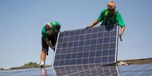 Contribuição para custeio de iluminação pode financiar sistema de energia solar