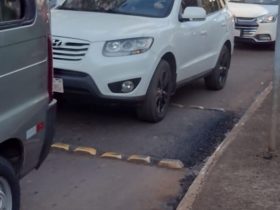 Instalação de redutores de velocidade afeta o trânsito na Ponte da Amizade