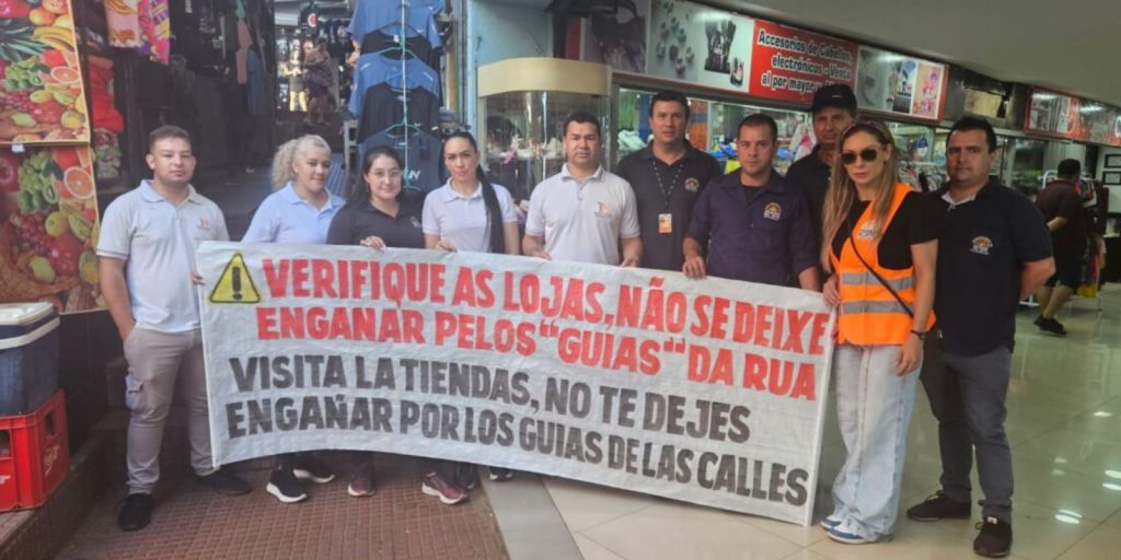 Prefeitura faz mobilização contra falsos guias que atuam em shoppings e lojas de Ciudad del Este 1 municipalidad cde 1