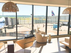 Aeroporto de Foz ganha nova sala VIP com panorâmica para pista de pousos e decolagens