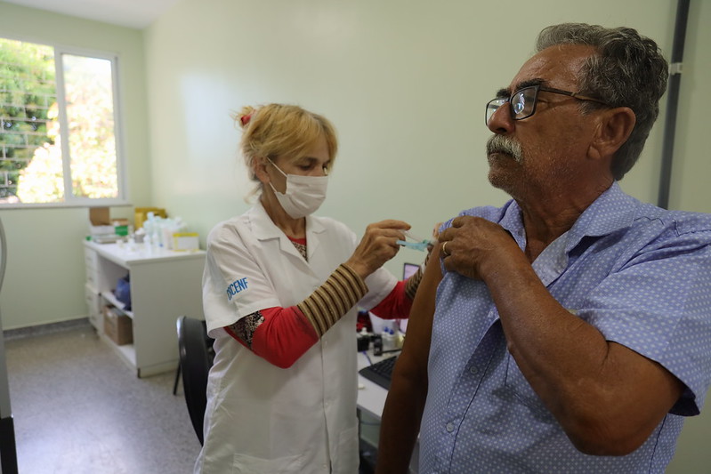 Quase 6 mil doses de vacina contra Influenza foram aplicadas em Foz 2 Quase 6 mil doses de vacina contra Influenza foram aplicadas em Foz