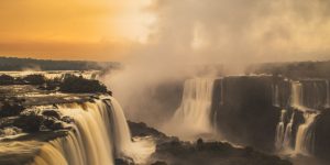Aproveite o feriado para visitar as Cataratas do Iguaçu com diversos benefícios
