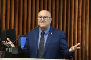 Taxa de juros do Banco Central só aumenta desigualdade no Brasil, diz Romanelli