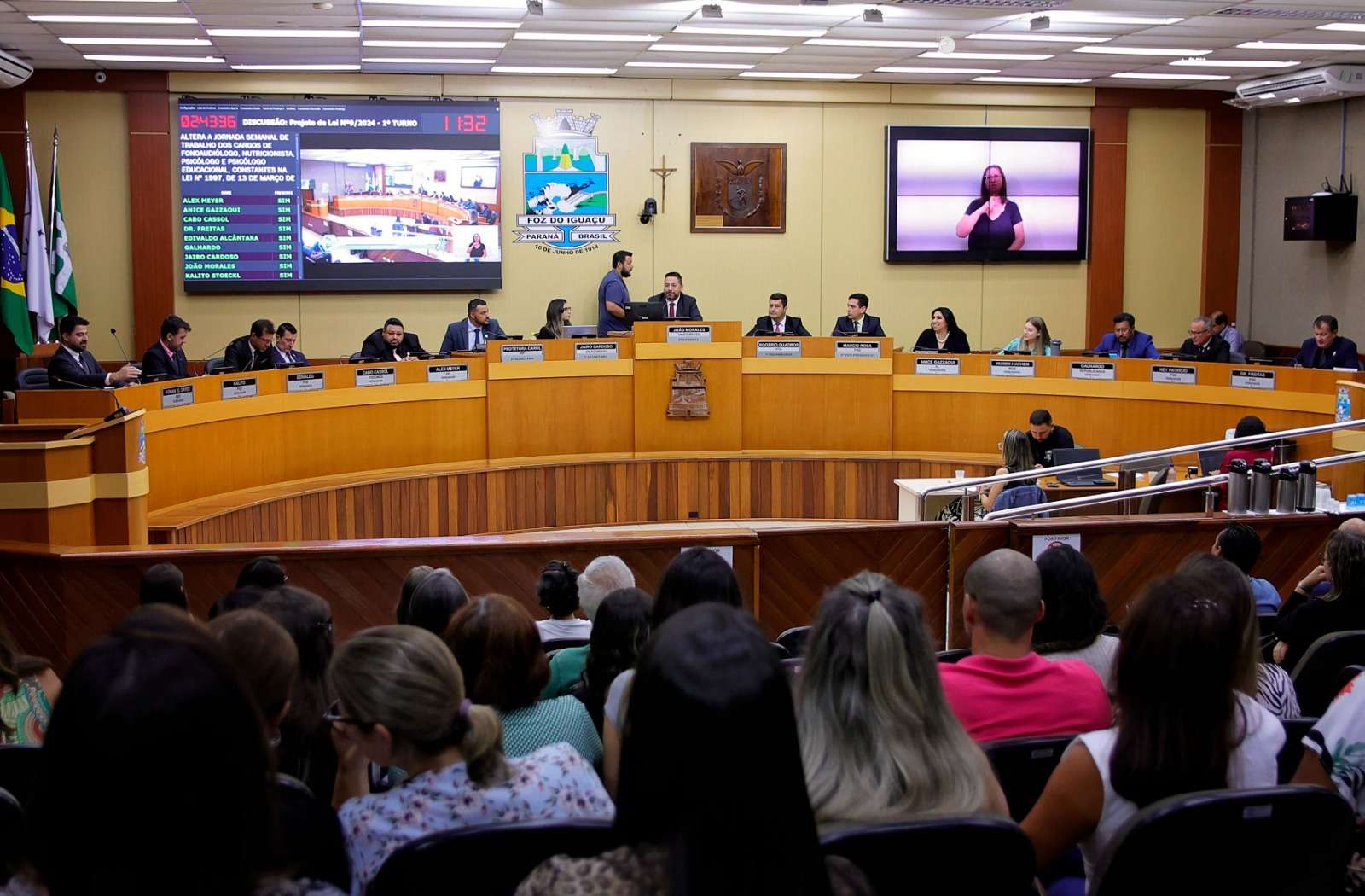 Legislativo de Foz do Iguaçu homenageia SAMU e SIATE com Moção de Aplauso