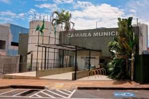 Posse do prefeito, vice e vereadores de Foz do Iguaçu será transmitida ao vivo pela TV Câmara