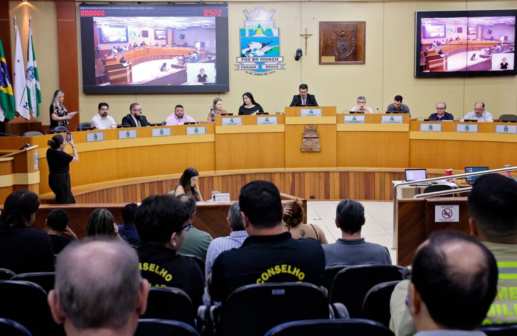 Debate do orçamento para 2025 levanta preocupação com financiamento da saúde em Foz 1 IMG 20241121 WA0016