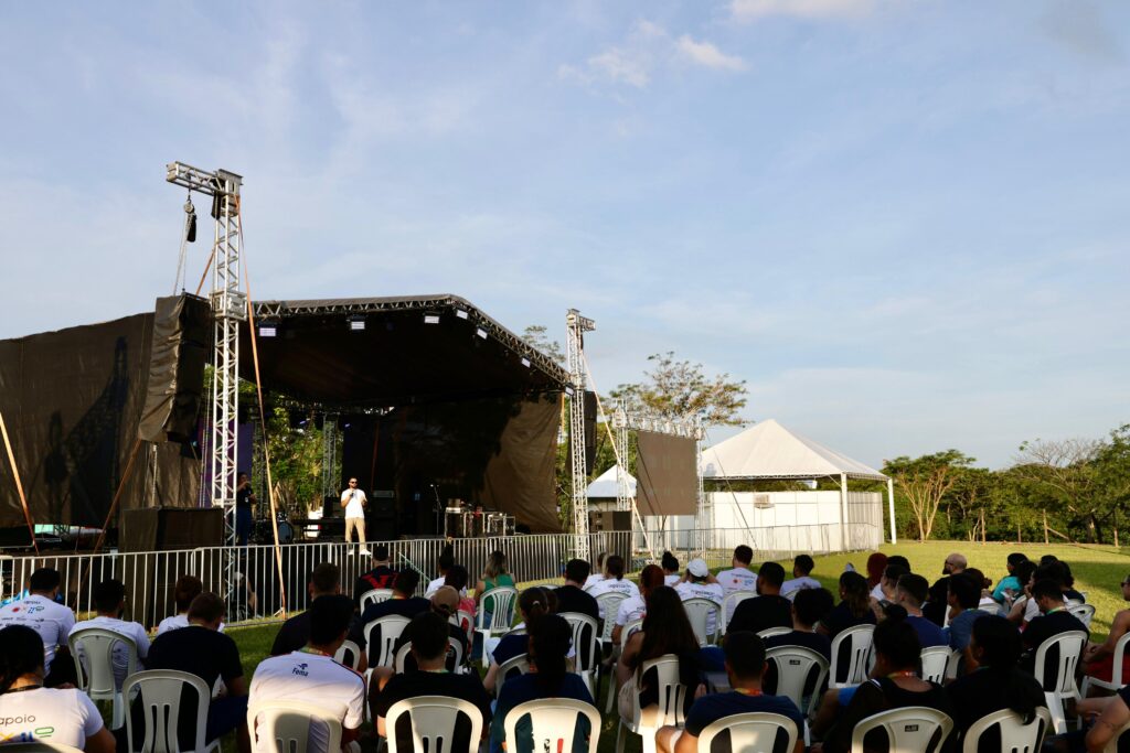 KondZilla inspira jovens e empreendedores no Festival Iguassu Inova 1 WhatsApp Image 2024 11 29 at 19.06.19 2