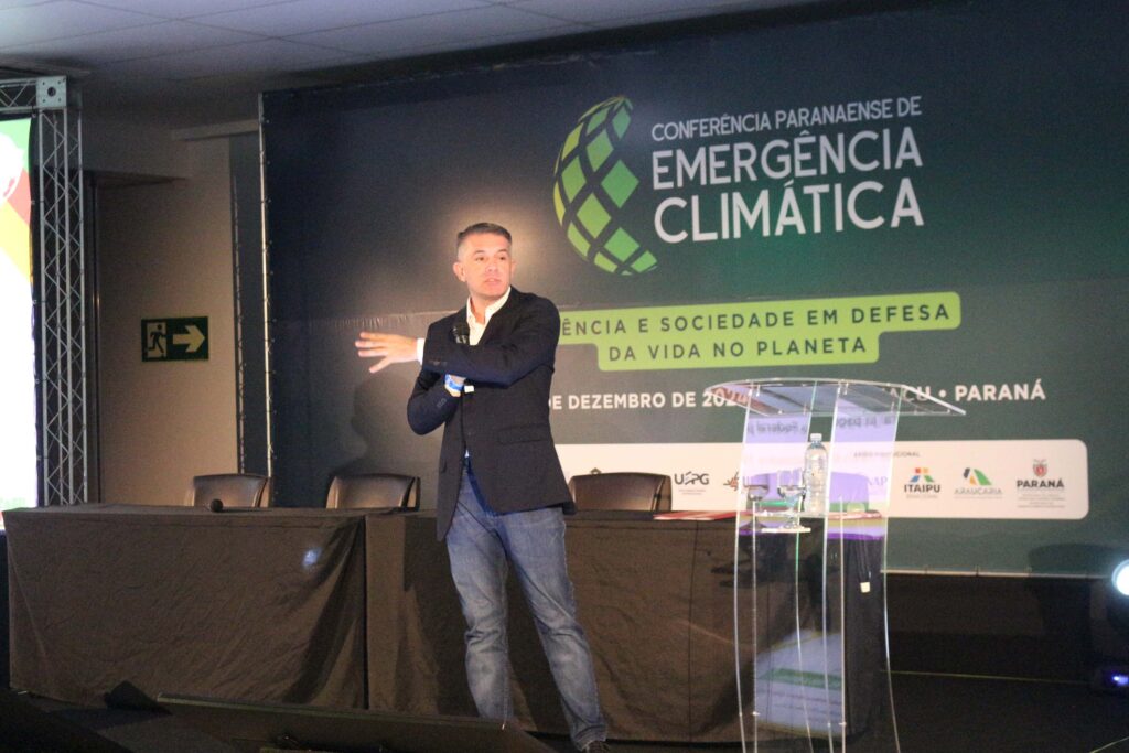 Conferência de Emergência Climática em Foz fortalece debates e pesquisas no Paraná 1 img 4934