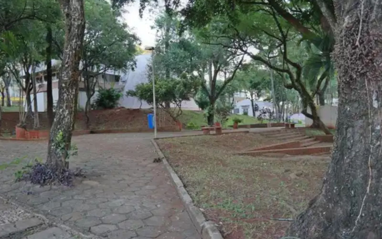 praca