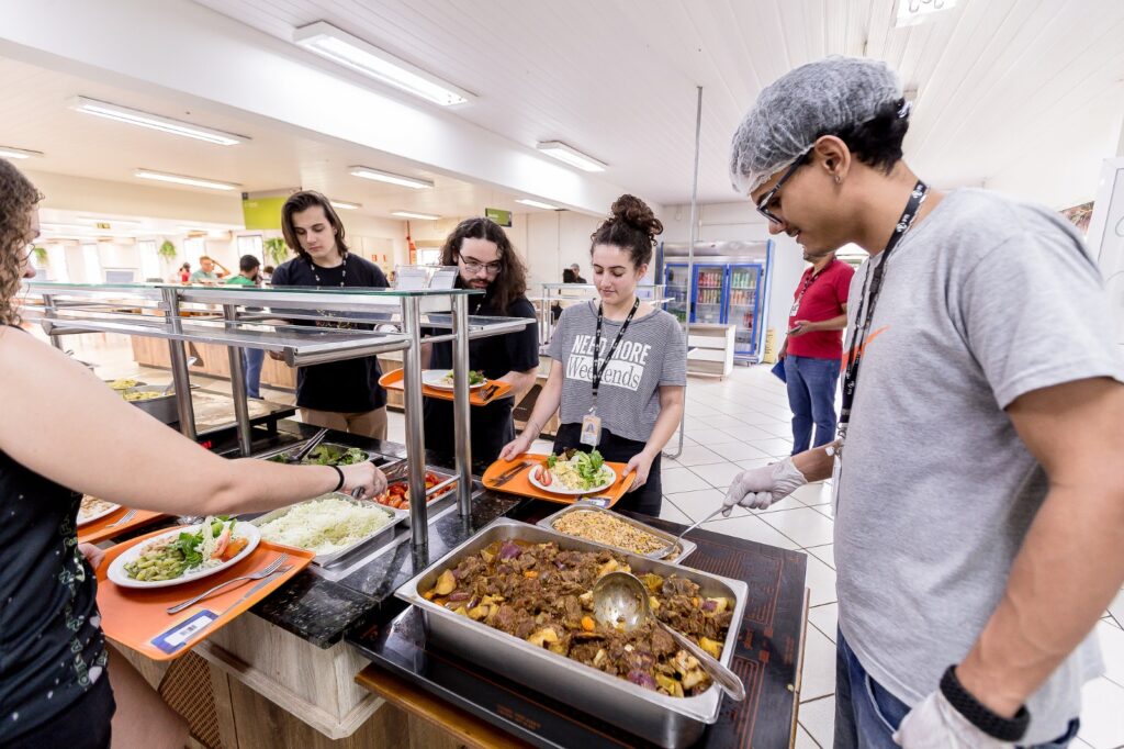 Licitação da UNILA abre espaço para empresas no setor de alimentação