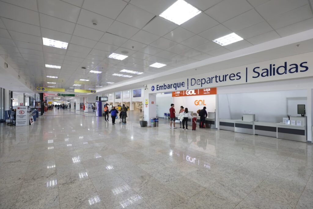 Aeroporto de Foz do Iguaçu abre vaga para menor aprendiz 2 Aeroporto de Foz do Iguaçu abre vaga para menor aprendiz