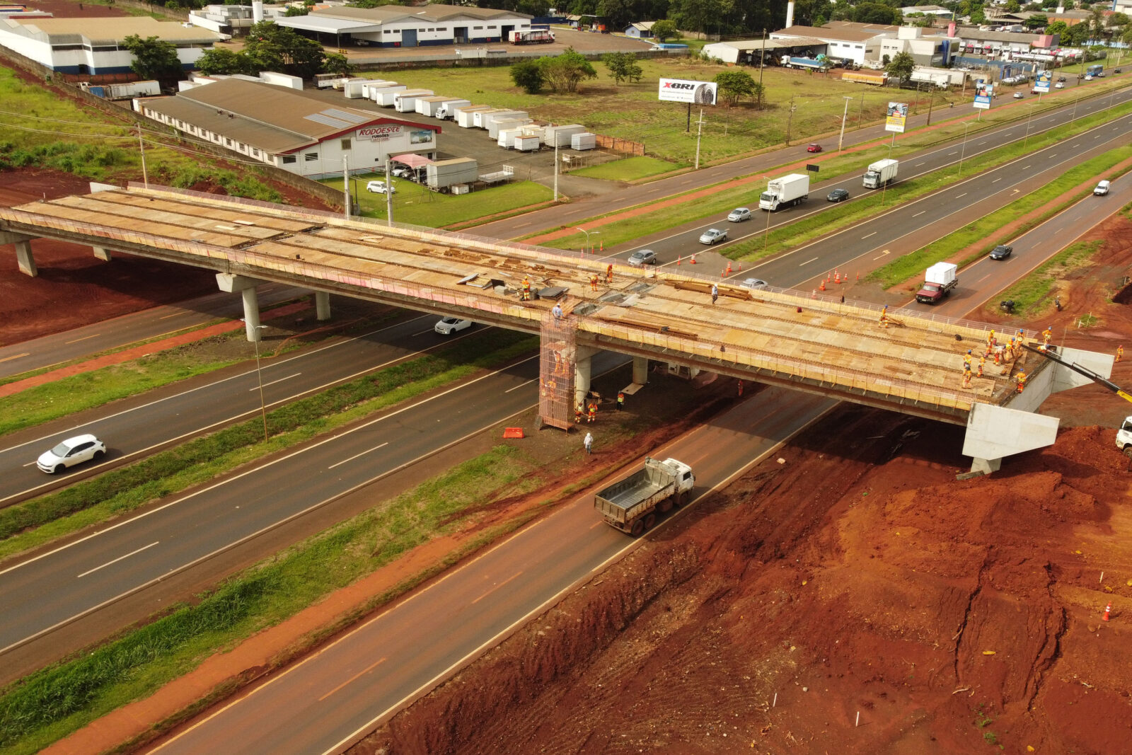viaduto perimetral leste