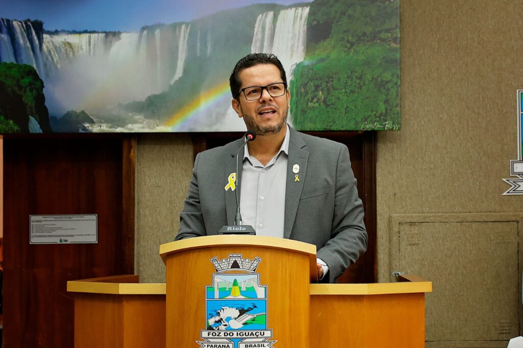 Vias no entorno das escolas de Foz do Iguaçu podem ganhar mão única para circulação de veículos 2 paulo debrito