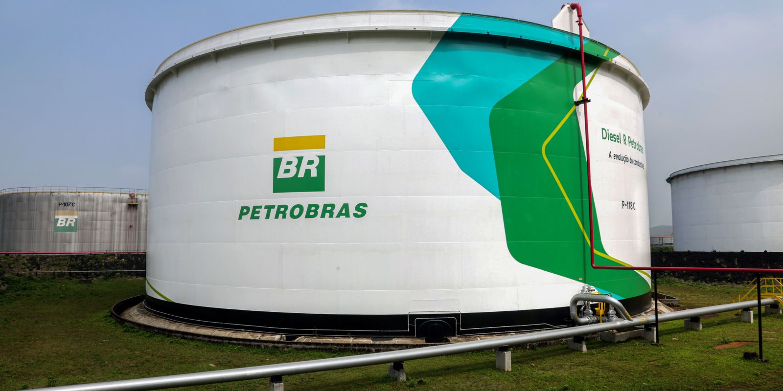 tanque de diesel r5 na rpbc foto wilson melo agencia petrobras