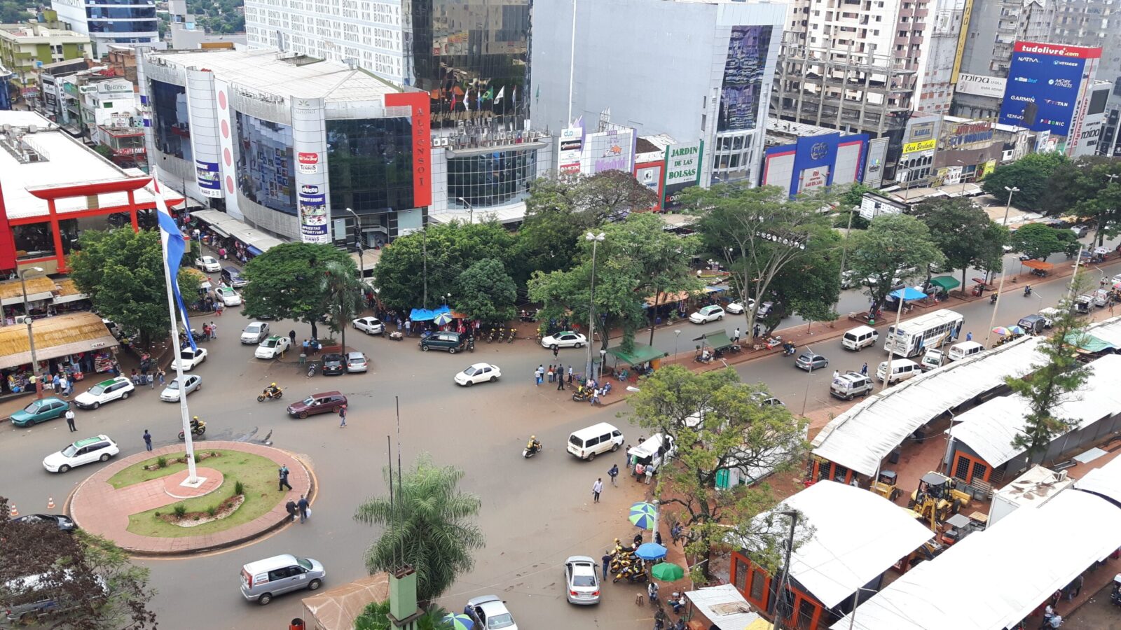 lojas paraguai Compras no Paraguai panoramica centro comercial Ciudad del Este 2 scaled
