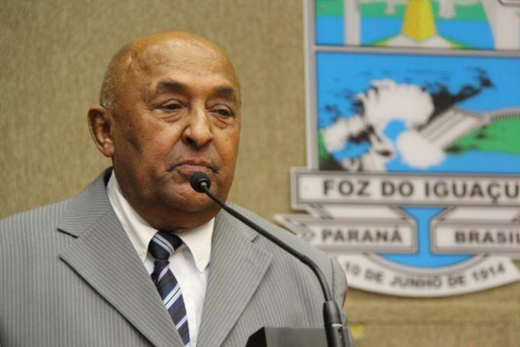 Moacir Marcolino Moura