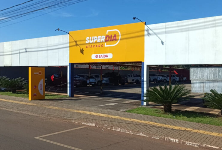 italo supermercados de foz do iguacu pr muda sua bandeira para superdia atacado 201717