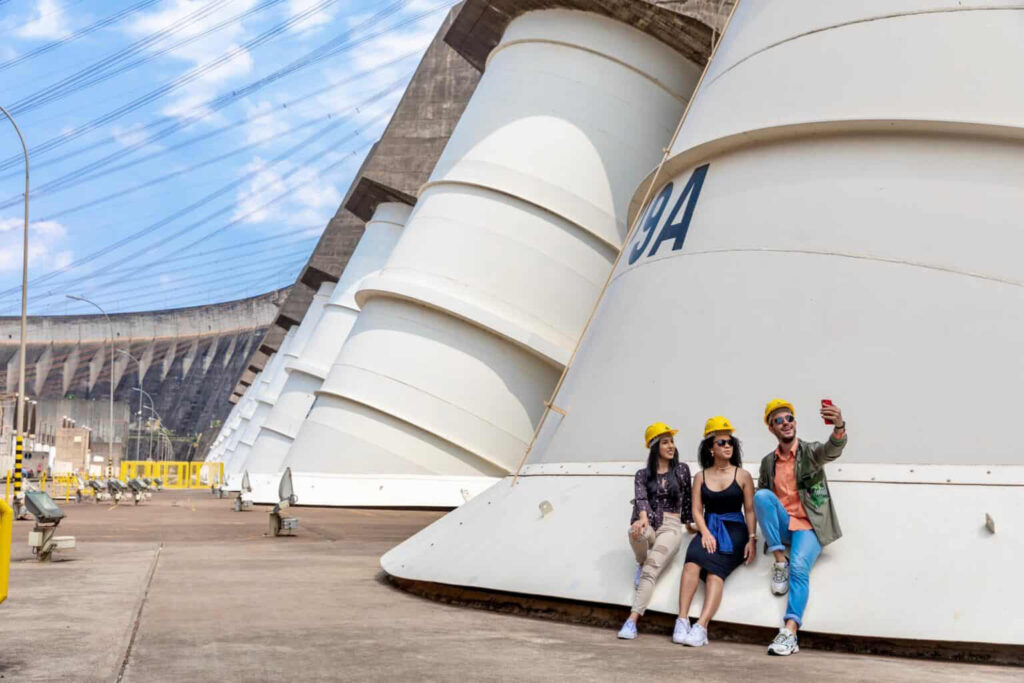 Foz do Iguaçu recebeu 3,3 milhões de turistas em seus principais atrativos em 2025 2 turismo itaipu