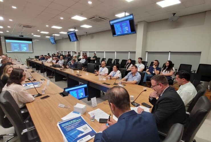 4fb5b532 4361 445d 887f fb660225fe30