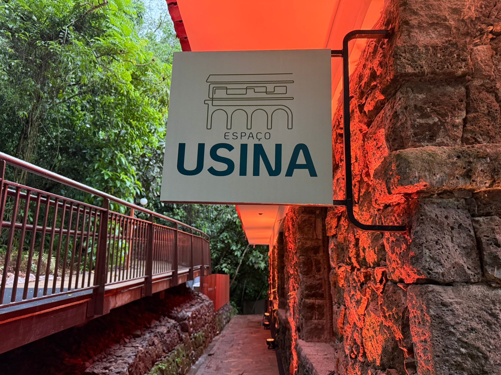 Parque Nacional do Iguaçu inaugura Espaço Usina, resgatando patrimônio histórico e ampliando experiência turística 1 IMG 20251028 WA0084