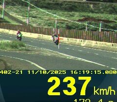 moto voando