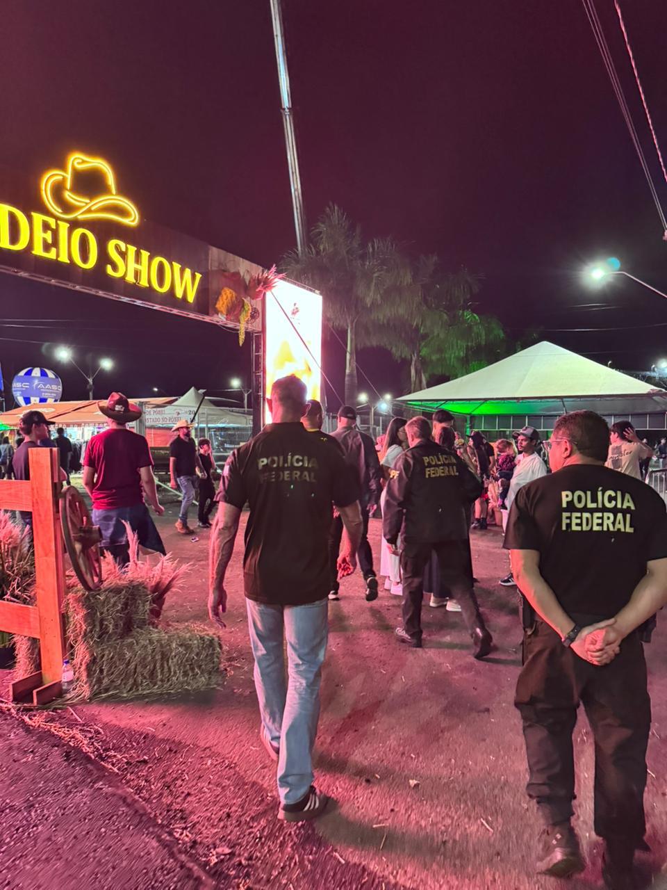 PF realiza fiscalização em serviços de segurança privada durante o rodeio-show em Santa Terezinha de Itaipu 1 rodeio sti