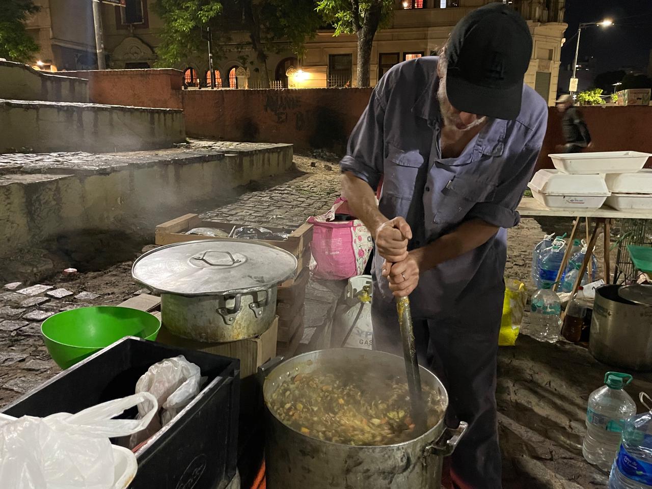 “Um prato de comida não resolve o problema da fome" insegurança alimentar se aprofunda na Argentina sob o governo Milei 1 Imagem do WhatsApp de 2025 11 05 as 18.17.19 5e74512d