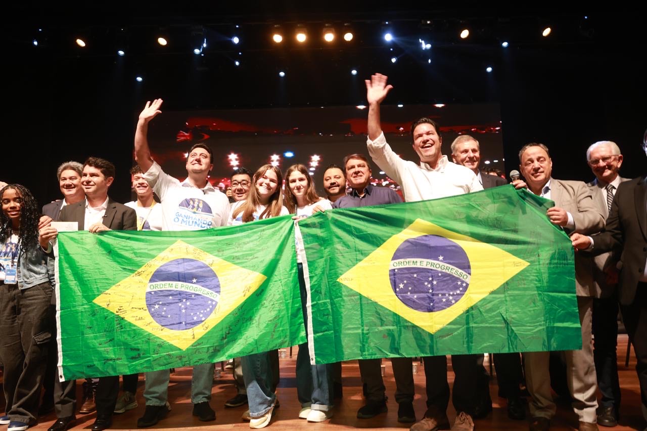 Estudantes da rede pública se preparam para nova edição do Ganhando o Mundo 1 b4d35bcb 5f4b 4145 8087 5fee7b62c621