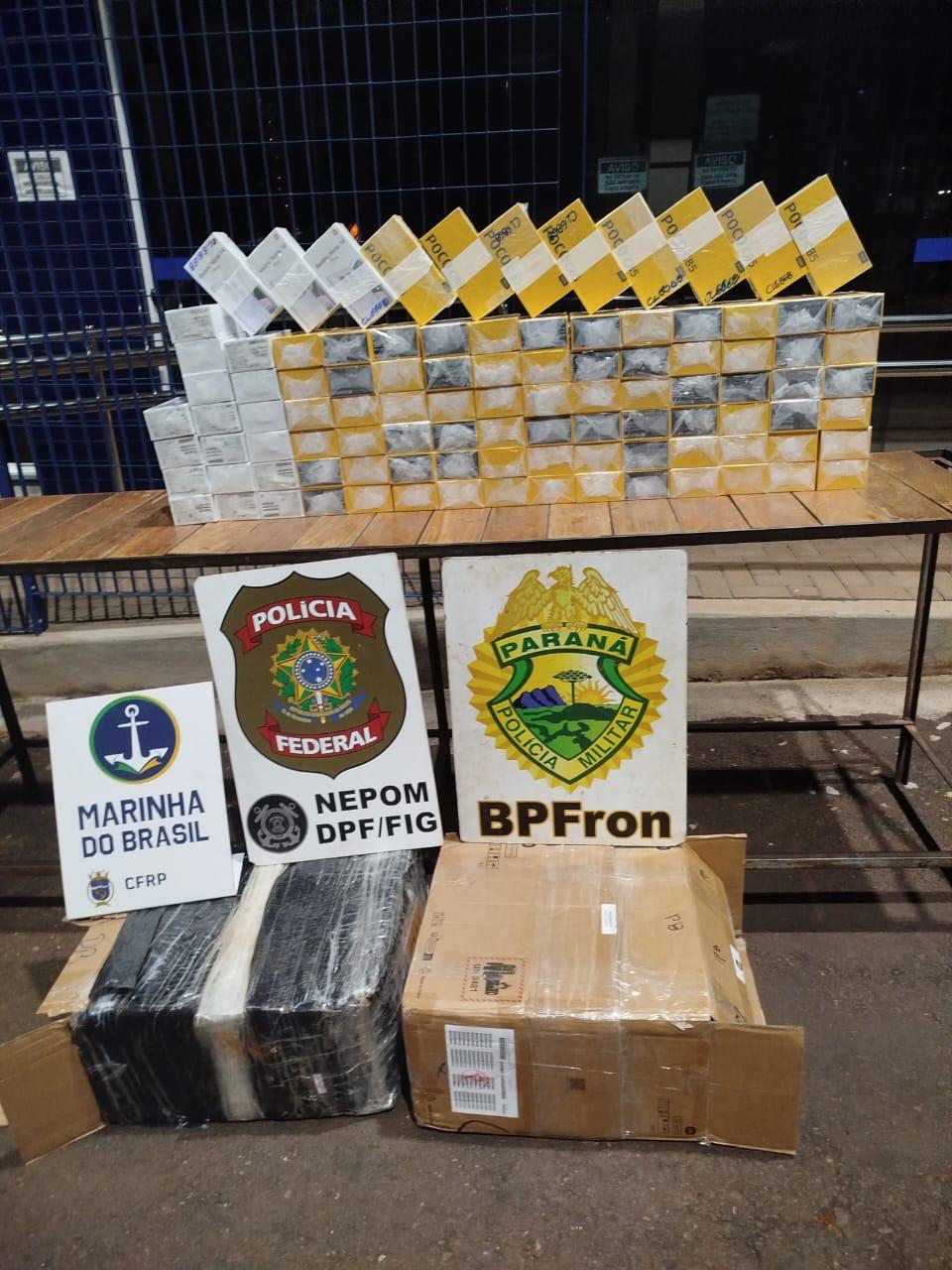 Mais de 100 aparelhos celulares contrabandeados são apreendidos com ajuda de drone em Foz do Iguaçu 1 celulares apreendidos