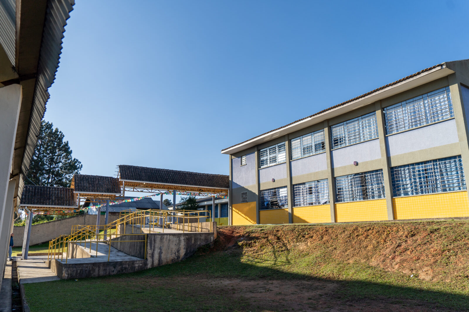 Começam as consultas sobre expansão do Parceiro da Escola e modelo cívico-militar 1 dsc09368 0