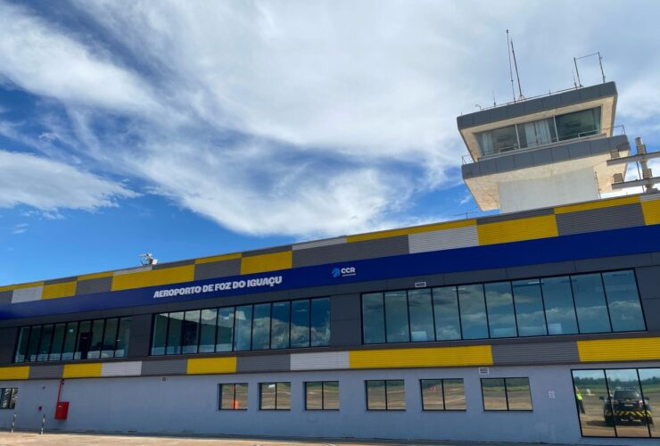 imagem frente aeroporto em foz do iguacu