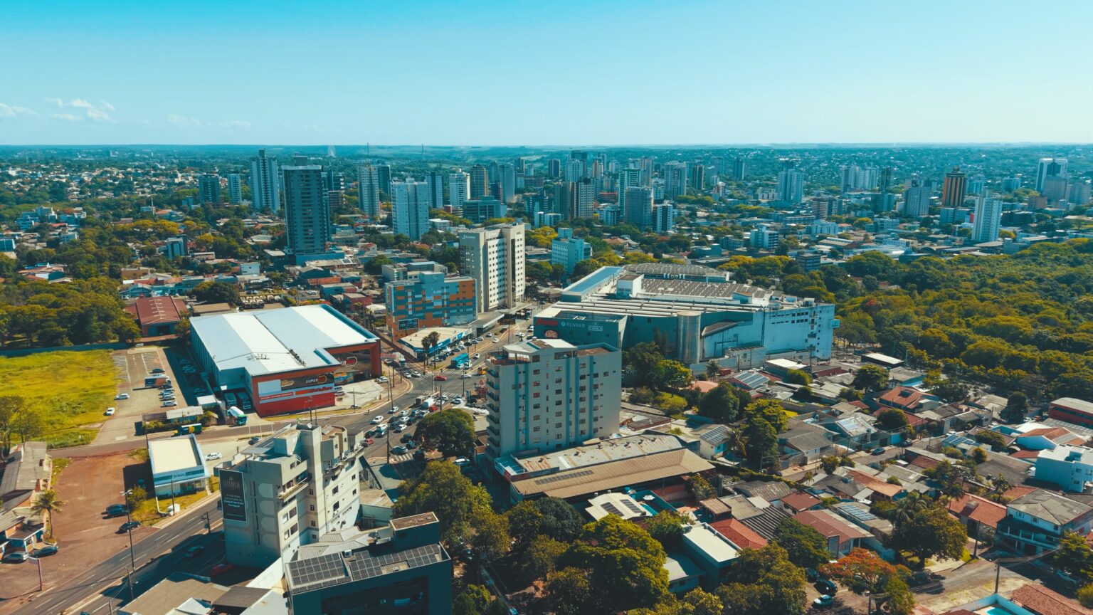 Foz do Iguaçu avança no Índice de Transparência Pública e sobe quase 100 posições 1 Drone USINA de Itaipu 36.00 03 02 09.Quadro004 1 1536x864 1