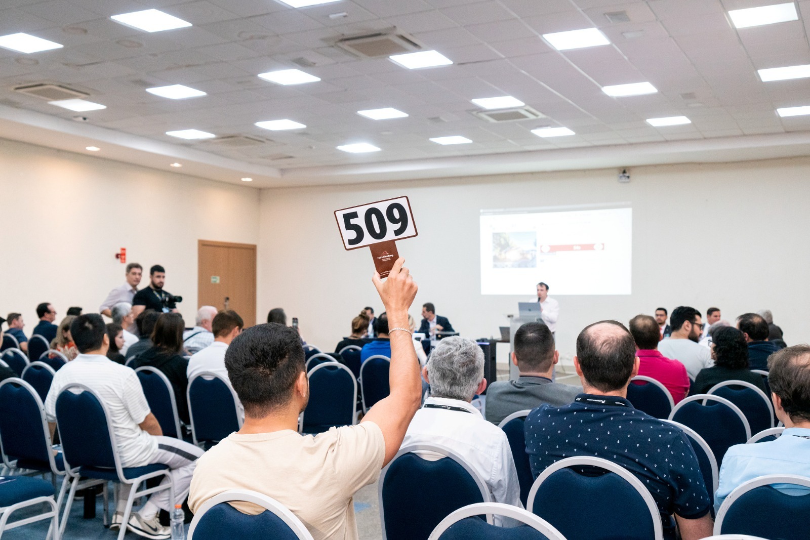 Itaipu realiza visitação de imóveis antes do maior leilão da história da Vila A 1 Imagem do WhatsApp de 2025 12 09 as 10.16.35 e9ca994e