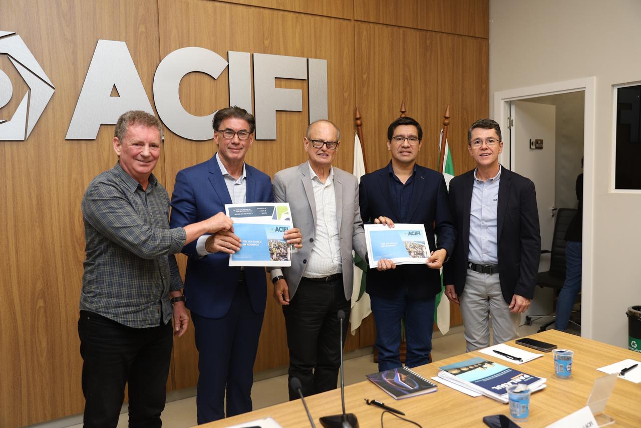 Lideranças de Argentina, Brasil e Paraguai firmam união para fomentar a Região Metropolitana Trinacional 1 Imagem do WhatsApp de 2025 12 11 as 09.01.38 80219c97