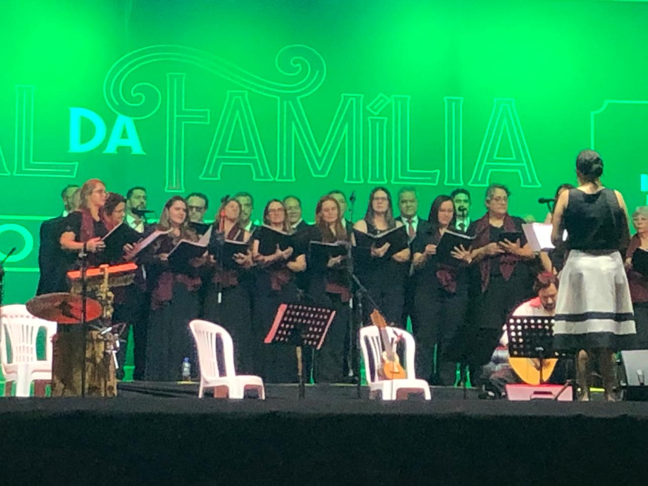 Igreja Matriz São João Batista recebe Concerto de Natal nesta quarta-feira (17) em Foz do Iguaçu 1 Imagem do WhatsApp de 2025 12 15 as 16.00.53 4e44caab