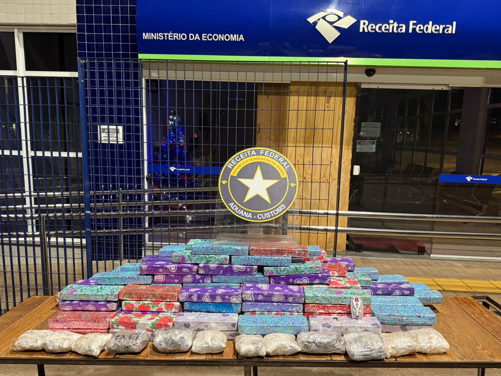 Homem preso em São Miguel do Iguaçu receberia R$ 1.000 para levar 95 kg de drogas de Foz até Pato Branco 1 droga sao miguel