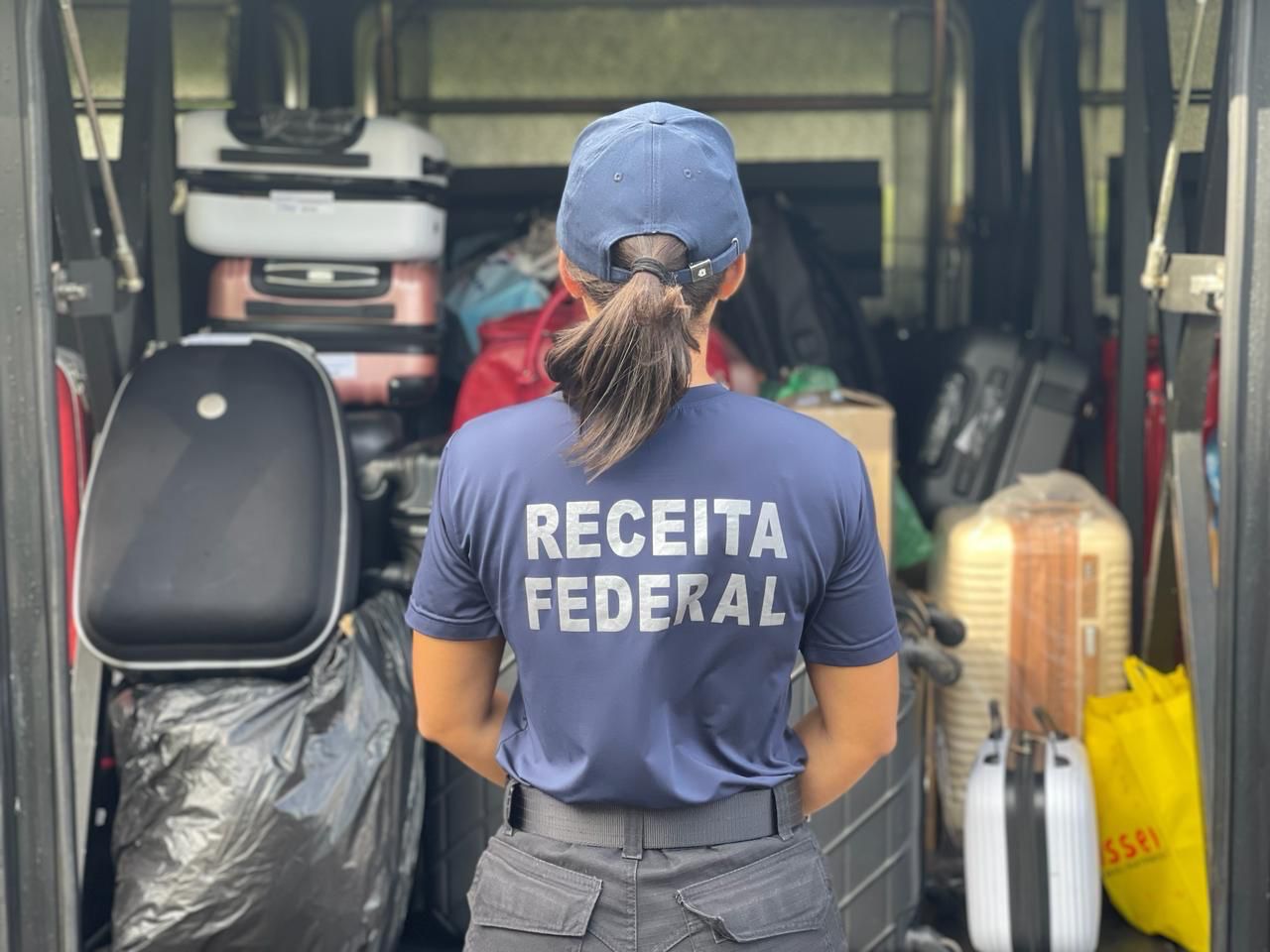 Receita Federal amplia fluxo de importações no Paraná e reforça controle aduaneiro na fronteira 1 WhatsApp Image 2026 01 24 at 10.33.14