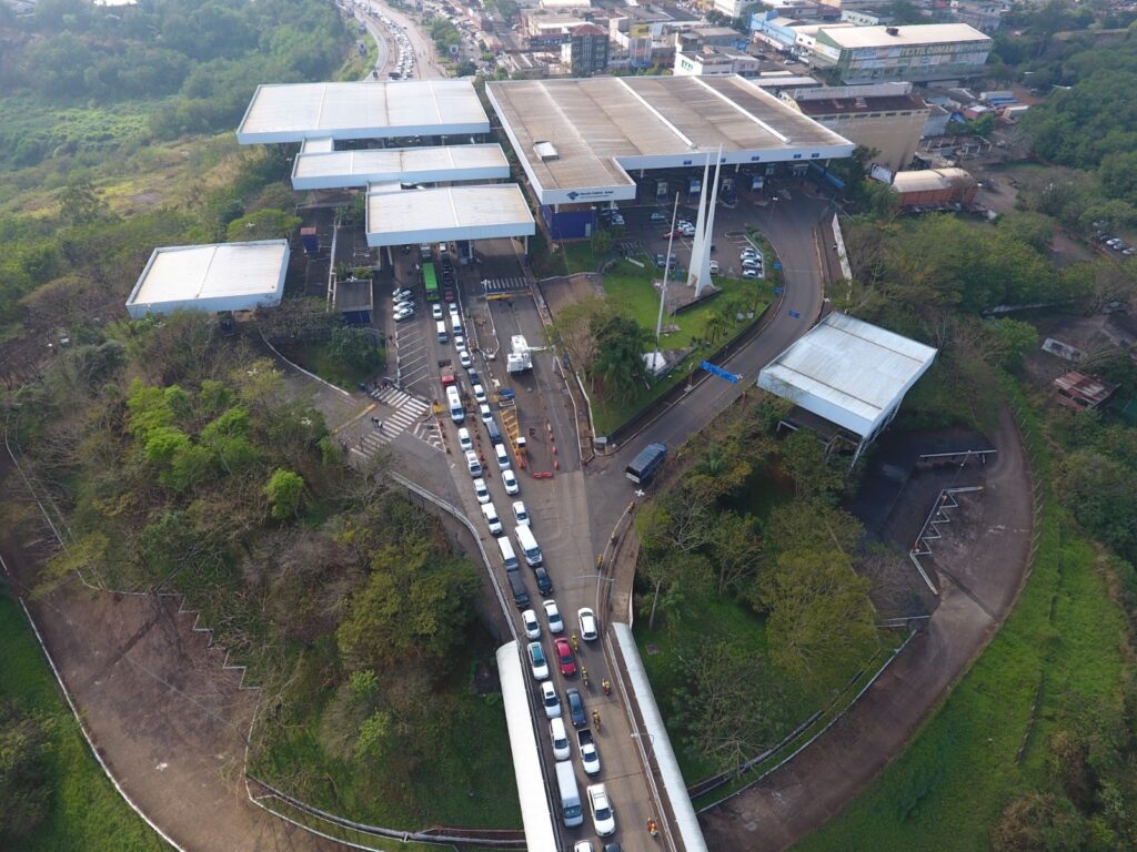 Receita Federal amplia fluxo de importações no Paraná e reforça controle aduaneiro na fronteira 3 WhatsApp Image 2026 01 24 at 10.33.51