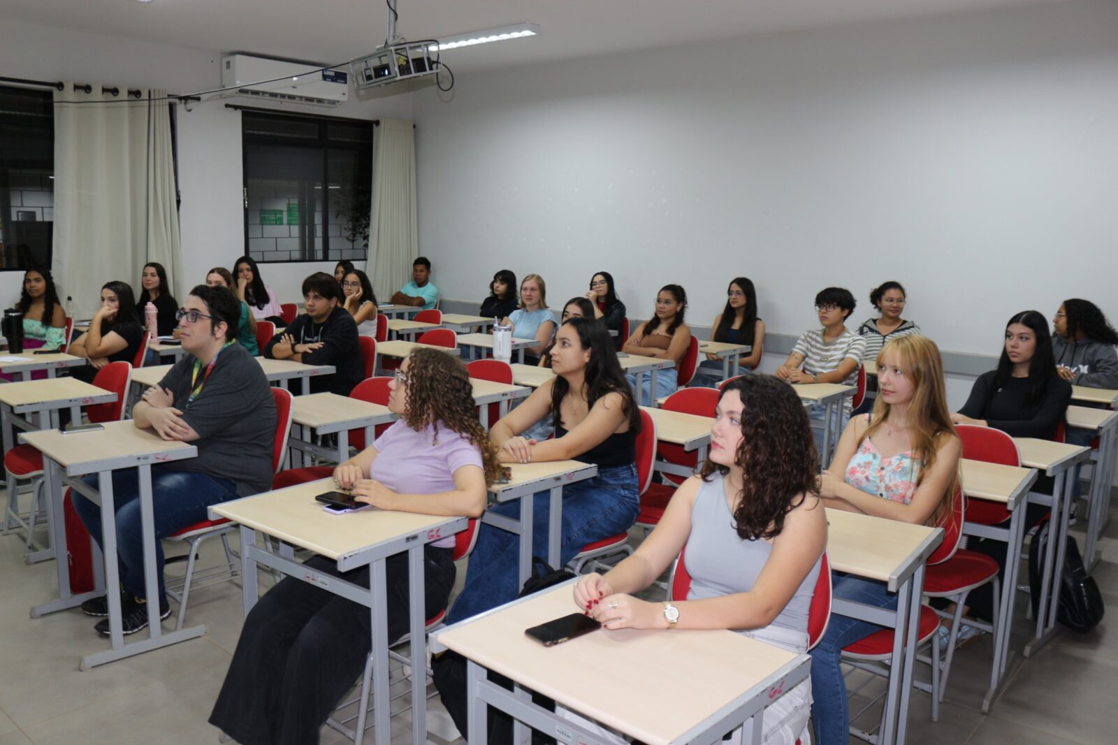 Unioeste oferece 104 vagas em Foz do Iguaçu pelo Aprova Paraná 1 WhatsApp Image 2026 01 30 at 09.25.42