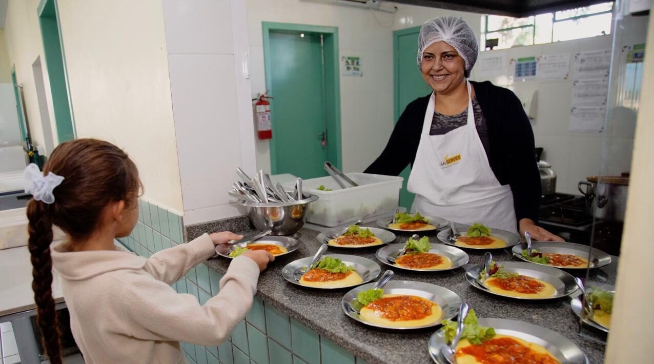 Escolas da rede pública municipal de Foz do Iguaçu sem óleo de soja para a merenda no início do ano letivo 1 merenda escolar