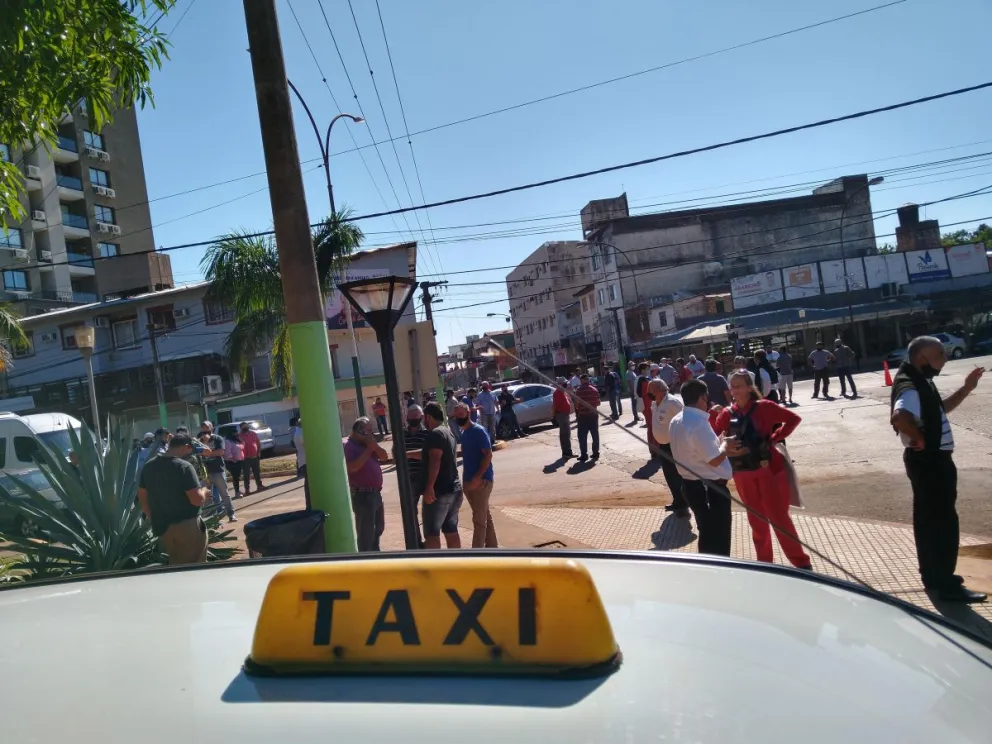 taxi puerto iguazu