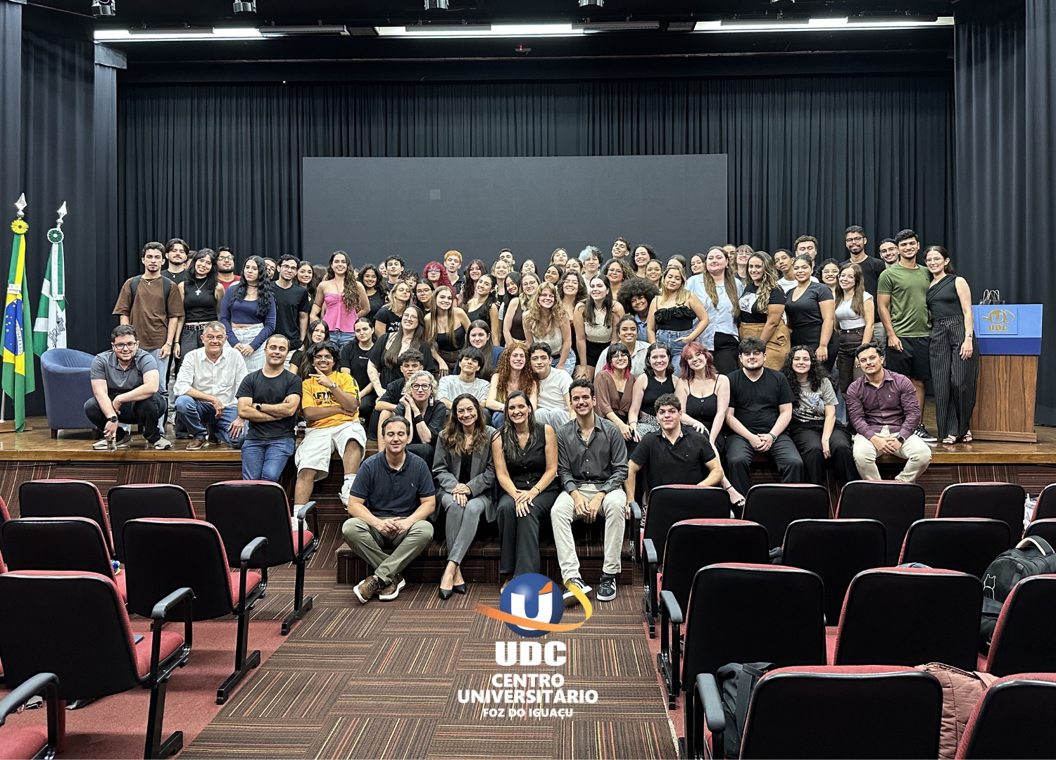 Estudantes e professores dos cursos de Comunicação do Centro Universitário UDC Foz celebram Dia do Publicitário 1 udc