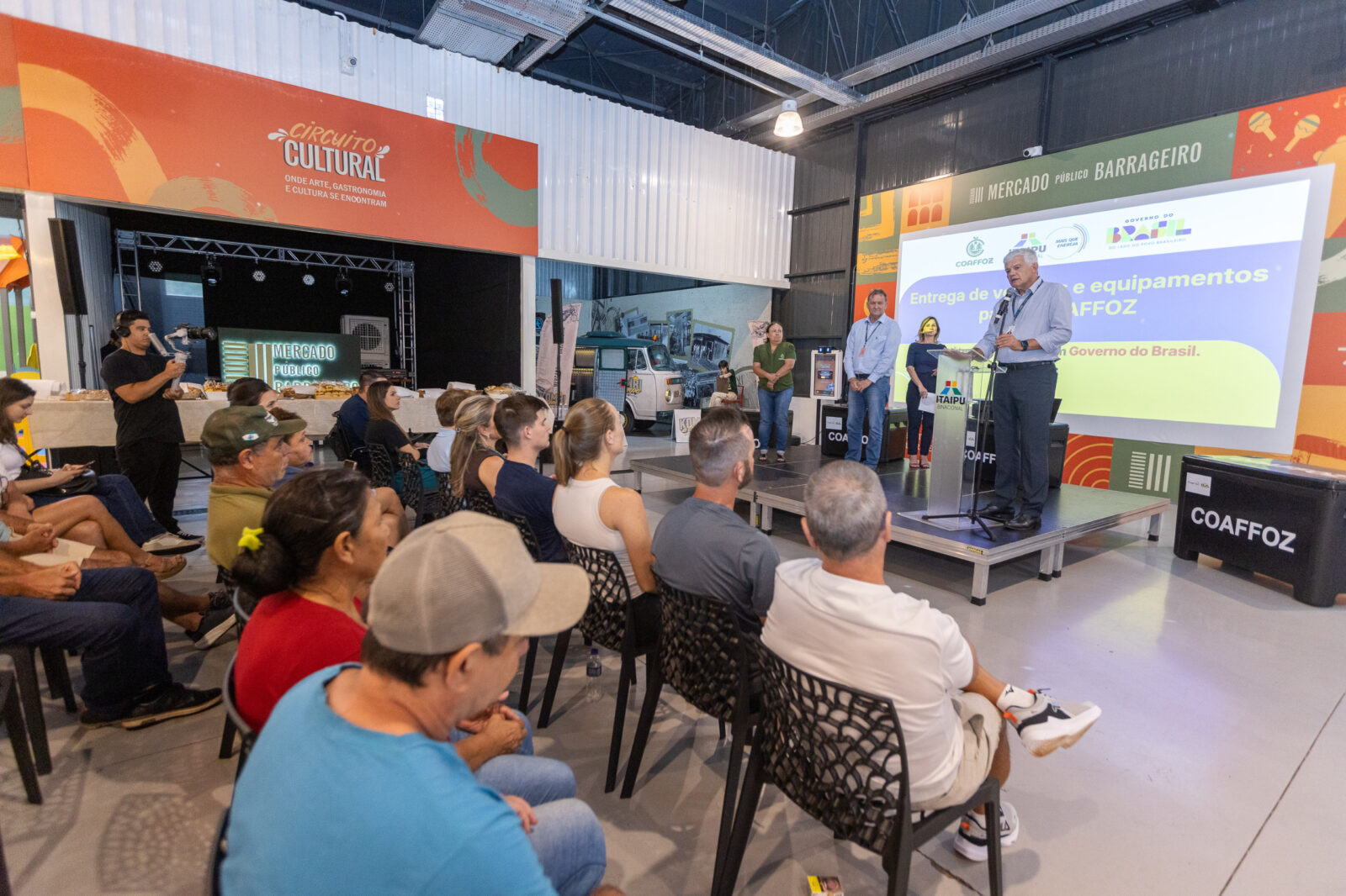 Itaipu entrega veículo e equipamentos a cooperativa que abastece 150 escolas de Foz do Iguaçu 1 itaipu alimentos