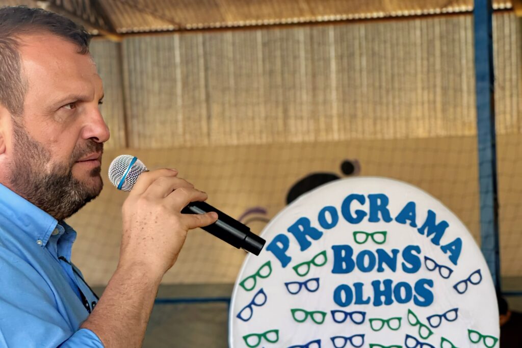 Rogerio Carboni em agenda oficial do programa Bons Olhos Parana 2