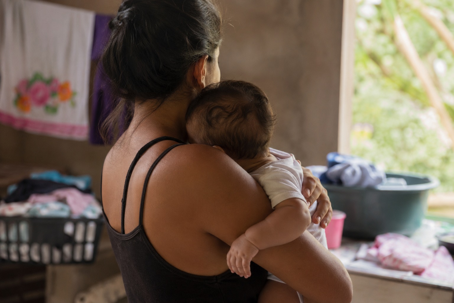 Pesquisa da UNILA aponta que maioria dos jovens “nem-nem” inativos no Brasil é formada por mulheres sobrecarregadas pelo trabalho de cuidado 1 94ebe41d aa7e 45a5 afe2 ac62f264175d