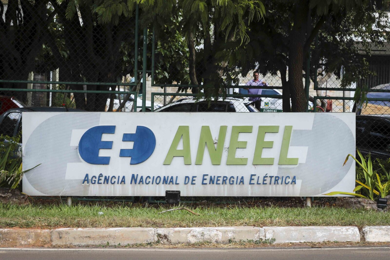 Aneel excluiu os estados do Rio de Janeiro e Ceará do pacote de renovações das concessões 1 aneel