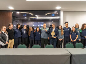 estudantes foz