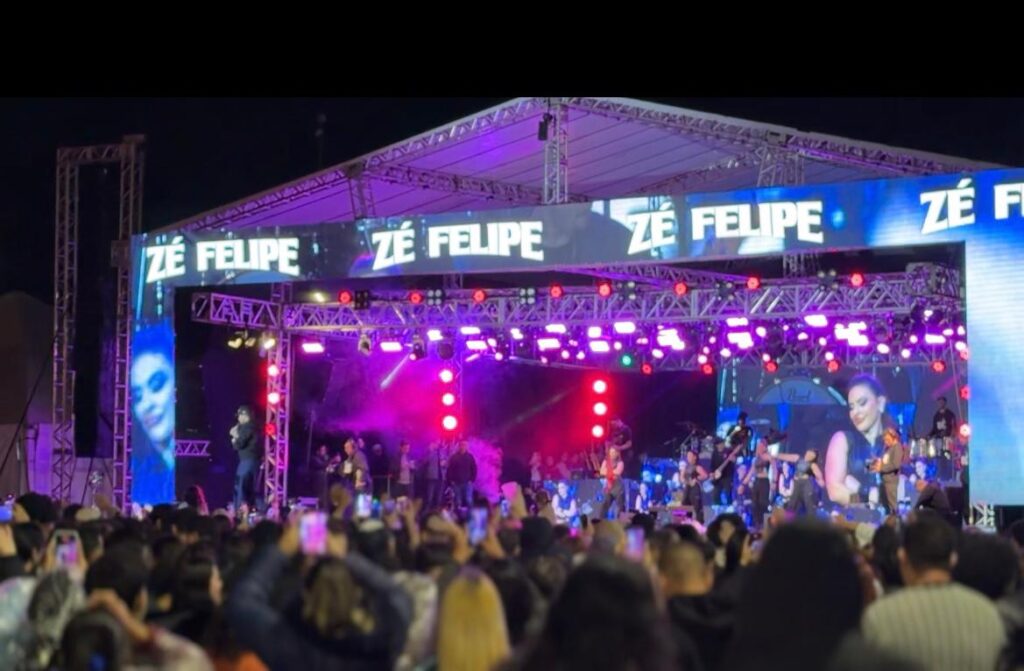 Zé Felipe arrasta multidão de fãs na abertura da 46ª Fartal em Foz do Iguaçu 2 WhatsApp Image 2026 06 11 at 10.31.19 1