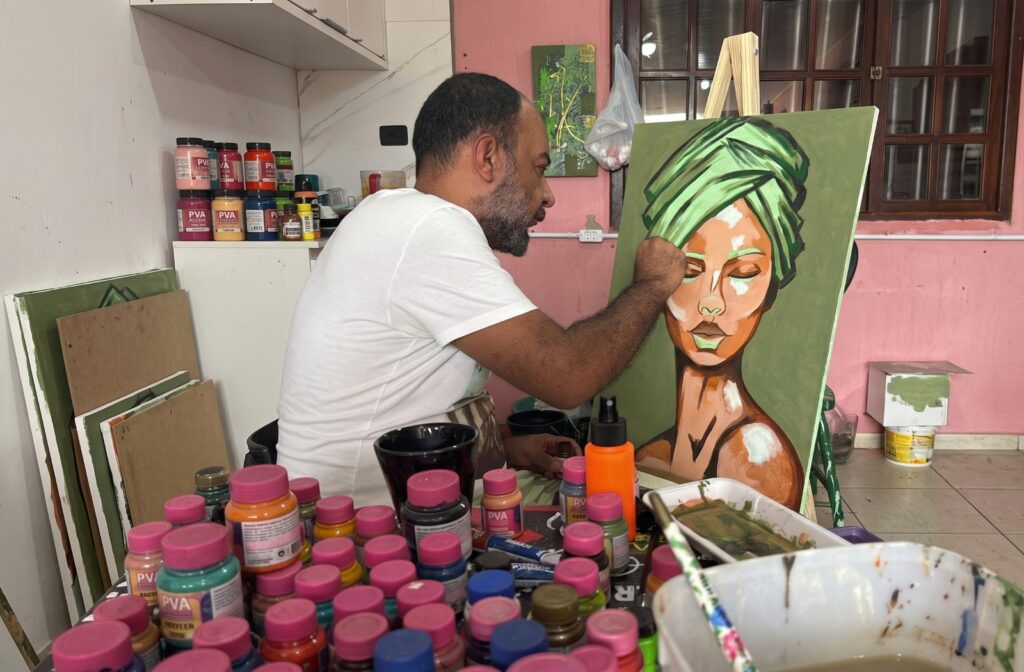 Orlando Rodrigues revela o divino presente no cotidiano por meio da arte 2 WhatsApp Image 2026 07 14 at 19.05.02 1