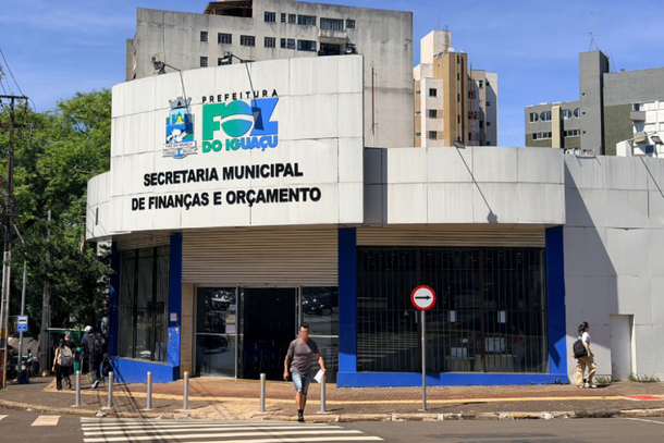 Golpistas usam nome da Prefeitura de Foz do Iguaçu em falsa notificação sobre alvará 1 golpistas usam nome da prefeitura de foz do iguacu em falsa notificacao sobre alvara 6a4d591e4b8cb
